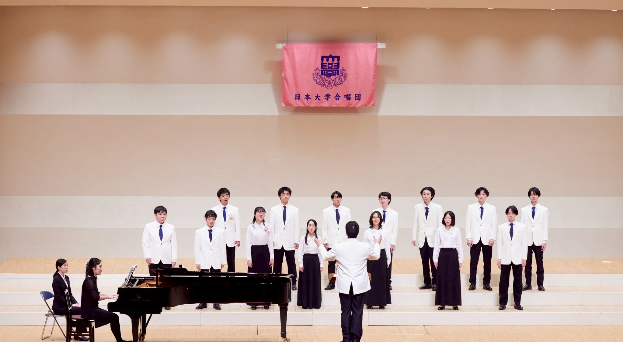 日本大学合唱団の画像