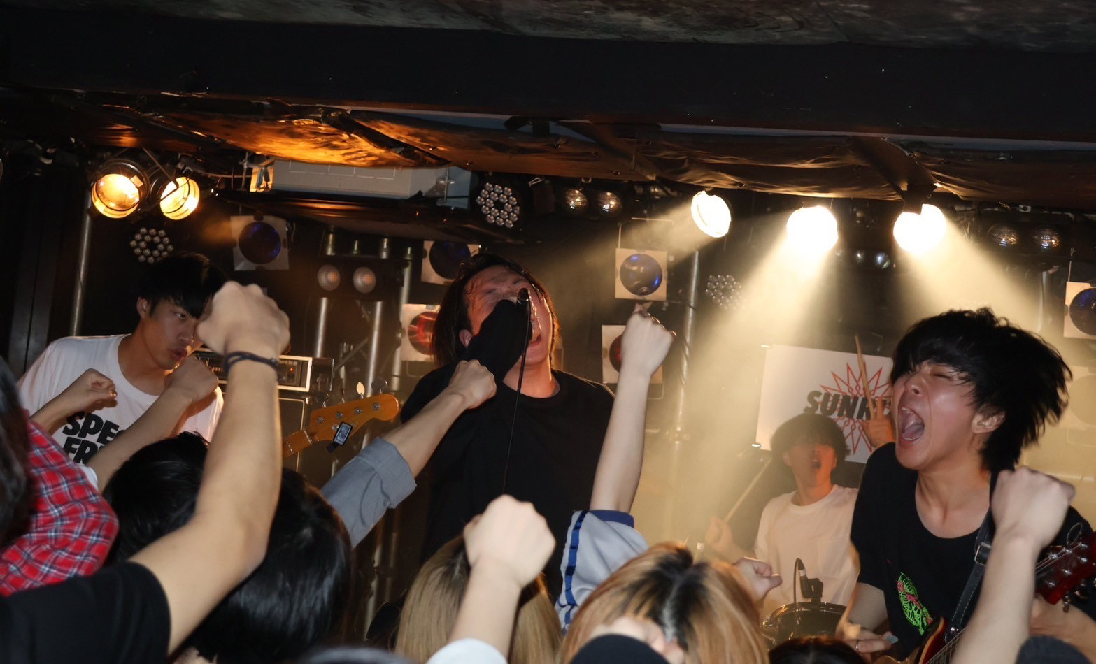 軽音楽同好会の画像